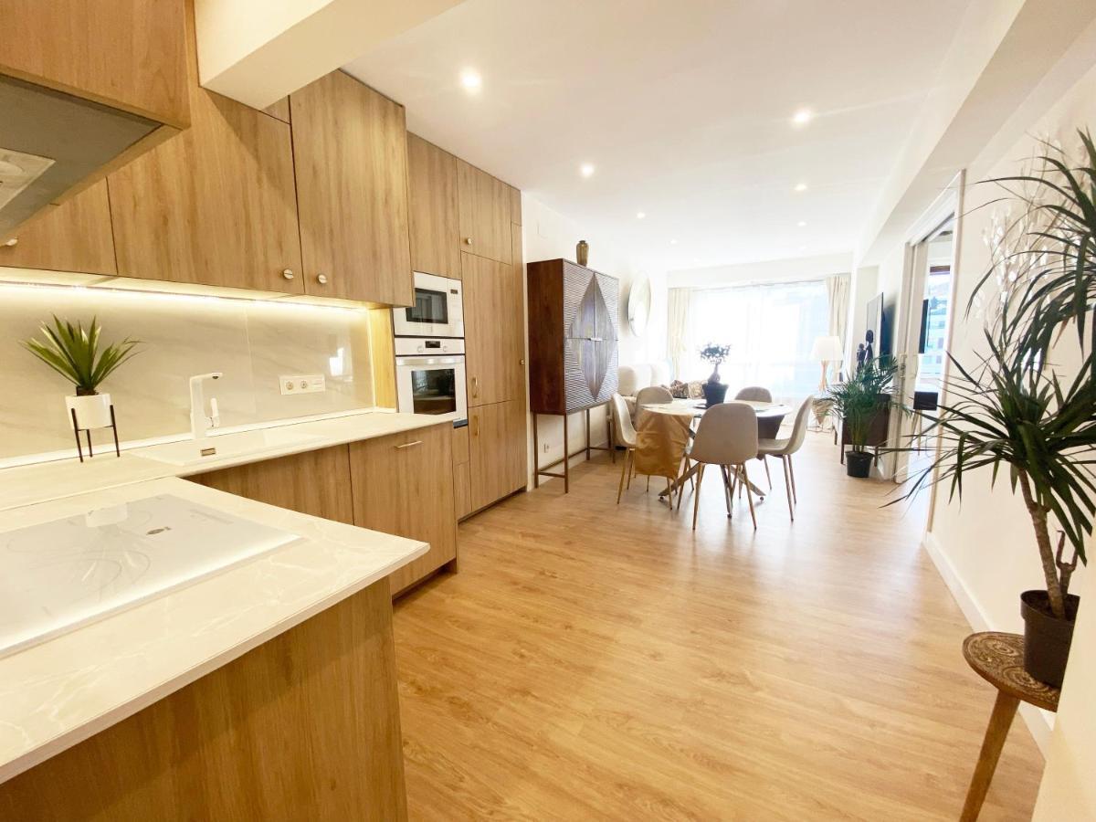 Miramar Luxurious Flat, 3 Double Rooms, Free Parking, Terrace, Completely New San Sebastián Zewnętrze zdjęcie