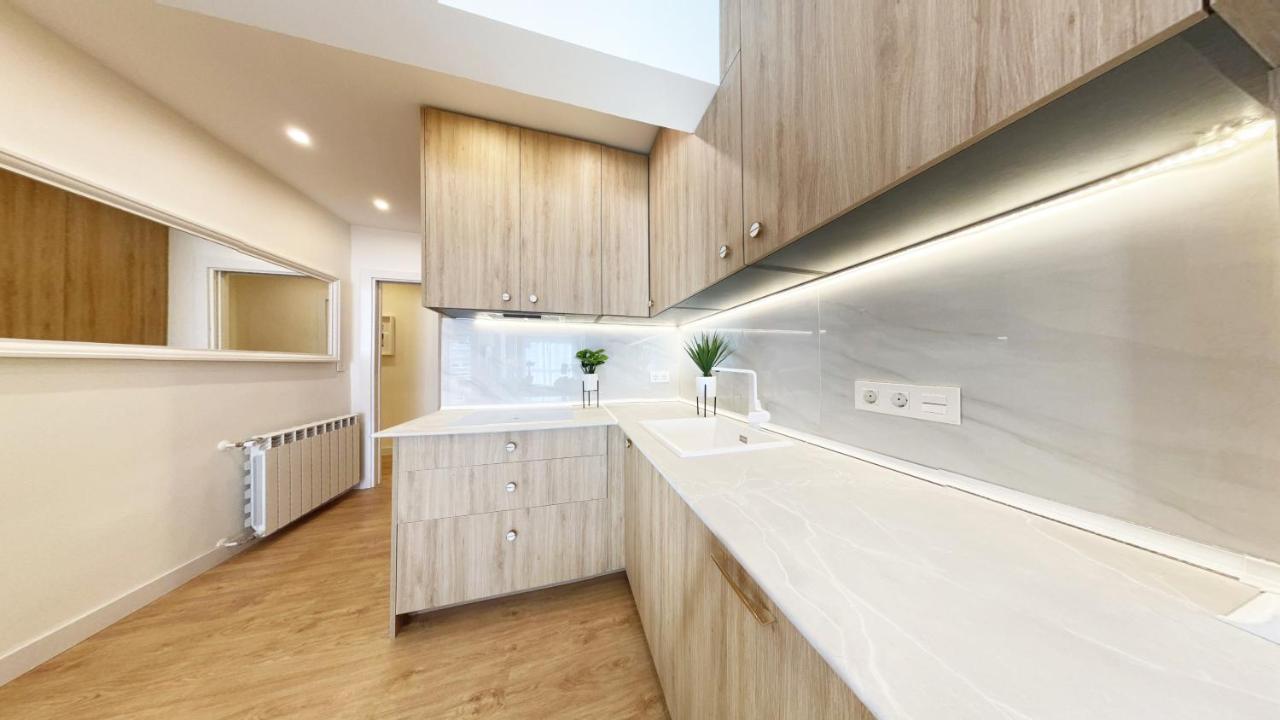Miramar Luxurious Flat, 3 Double Rooms, Free Parking, Terrace, Completely New San Sebastián Zewnętrze zdjęcie