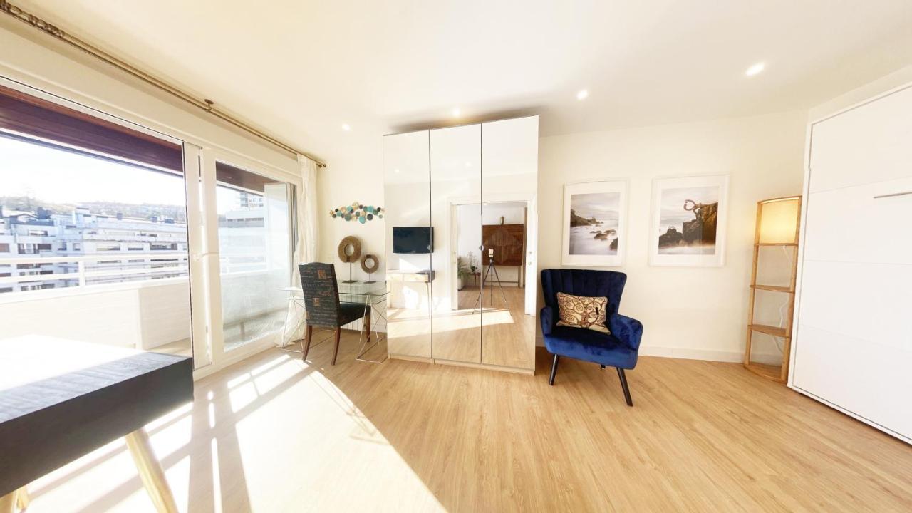 Miramar Luxurious Flat, 3 Double Rooms, Free Parking, Terrace, Completely New San Sebastián Zewnętrze zdjęcie