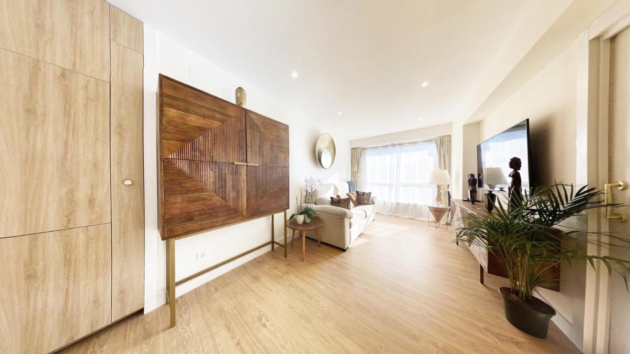 Miramar Luxurious Flat, 3 Double Rooms, Free Parking, Terrace, Completely New San Sebastián Zewnętrze zdjęcie