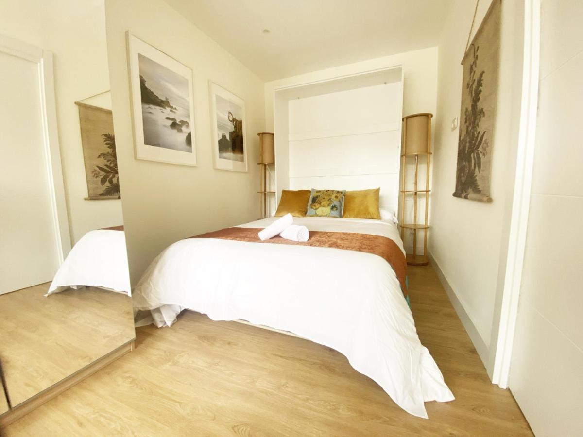 Miramar Luxurious Flat, 3 Double Rooms, Free Parking, Terrace, Completely New San Sebastián Zewnętrze zdjęcie